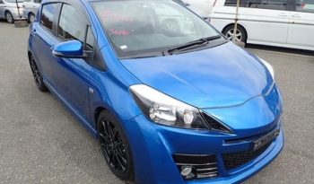 Toyota Vitz (RS-GS)