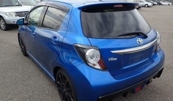 Toyota Vitz (RS-GS) full