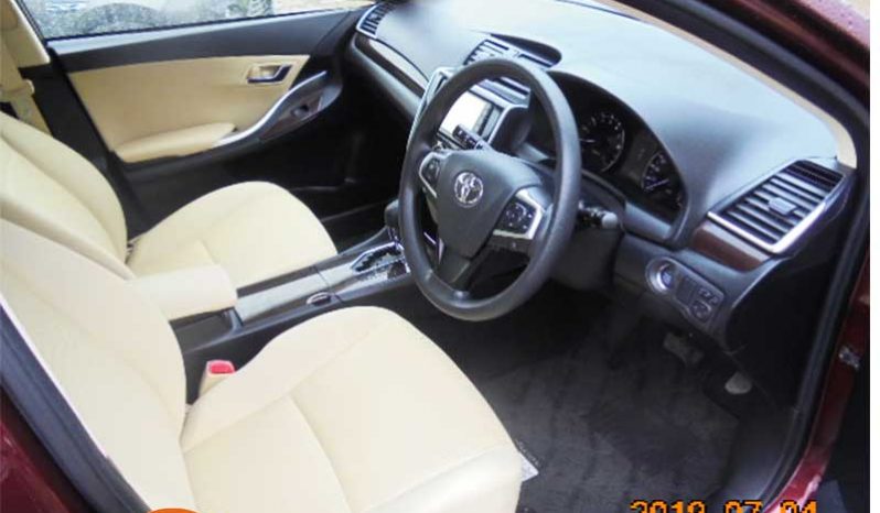 Toyota Allion. full