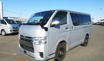 Toyota Regius (DX-GL)
