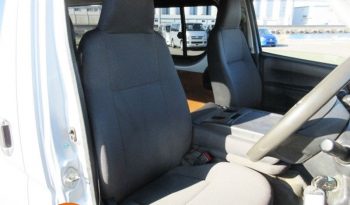 Toyota Regius (DX-GL) full