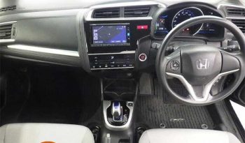 Honda Fit (Hybrid) (F). full
