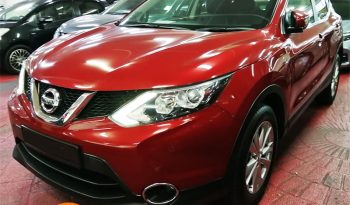 Nissan Qashqai (1.2 Turbo) full