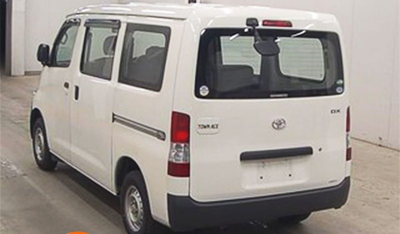 Toyota Town Ace Van(DX 5D/5 Seater) full