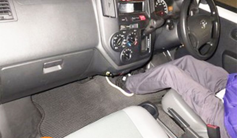 Toyota Town Ace Van(DX 5D/5 Seater) full