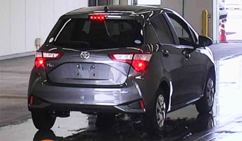 Toyota Vitz (Non-Hybrid 990cc) full