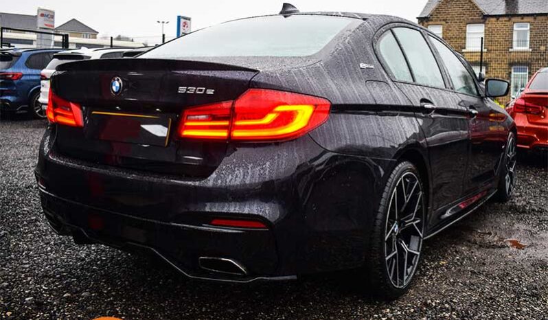 BMW 530 E (M Sport) Hybrid + Plugin Electric full