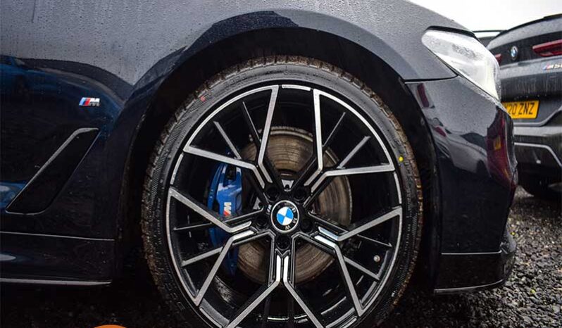 BMW 530 E (M Sport) Hybrid + Plugin Electric full