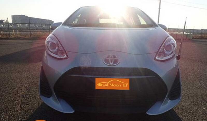 Toyota Aqua full