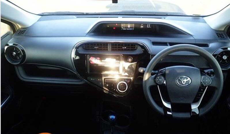 Toyota Aqua full