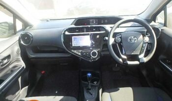 Toyota Aqua full