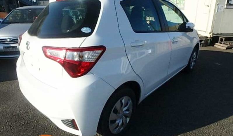 Toyota Vitz (990cc) full