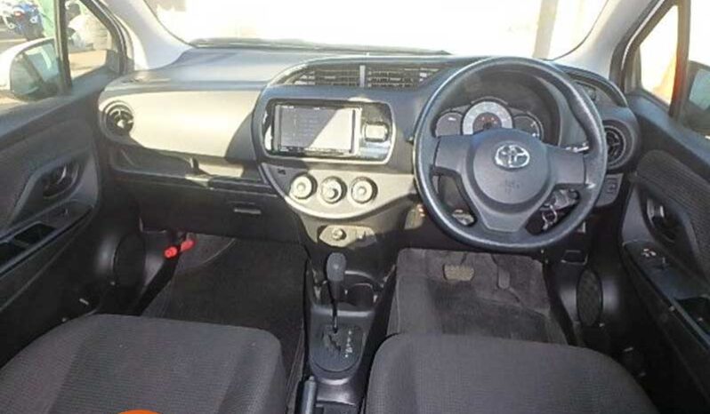Toyota Vitz (990cc) full