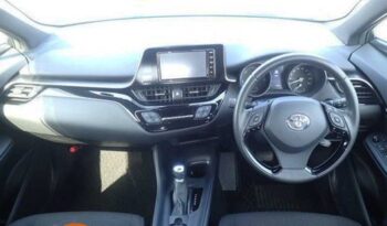 Toyota CH-R Hybrid (S LED Pack) full