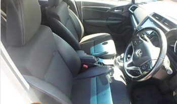 Honda Fit(Hybrid) L full