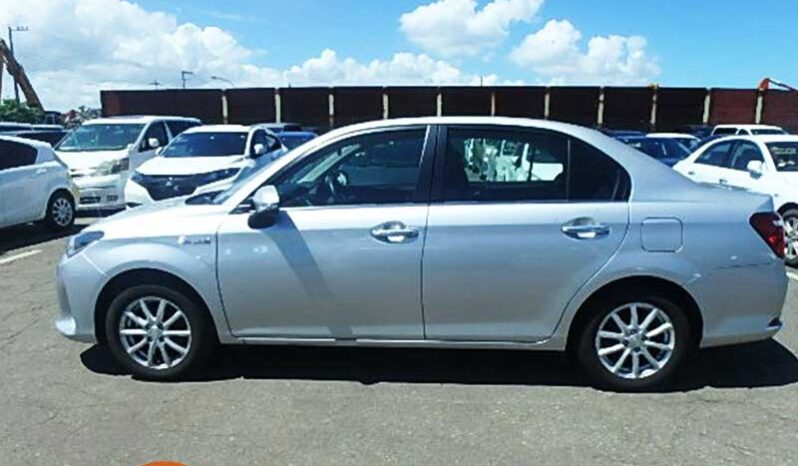 Toyota Axio (Hybrid) G full