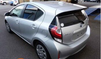 Toyota Aqua full