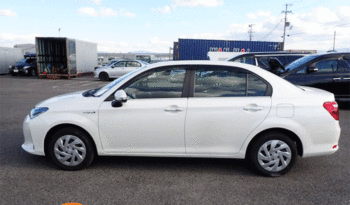 Toyota Axio (G) (Hybrid) full