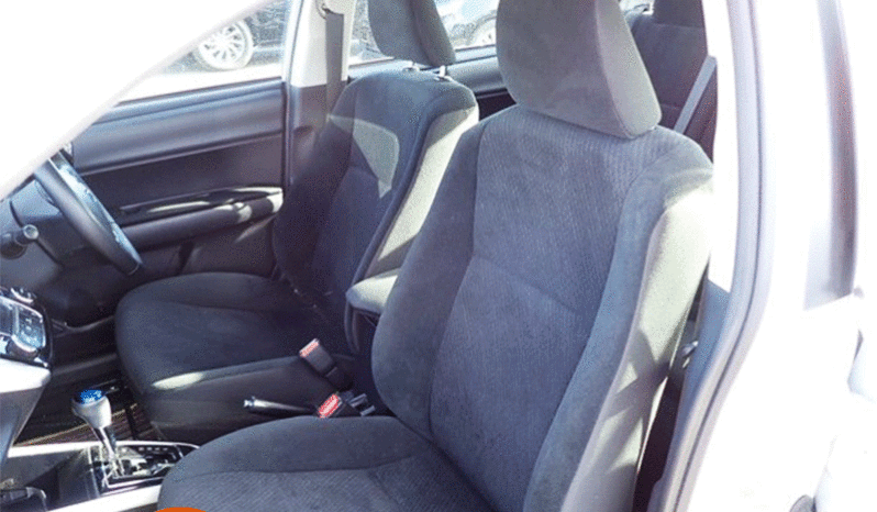 Toyota Axio (G) (Hybrid) full