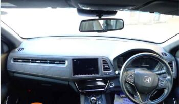 Honda Vezel Hybrid (RS) full