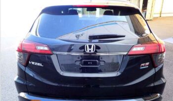 Honda Vezel Hybrid (RS) full