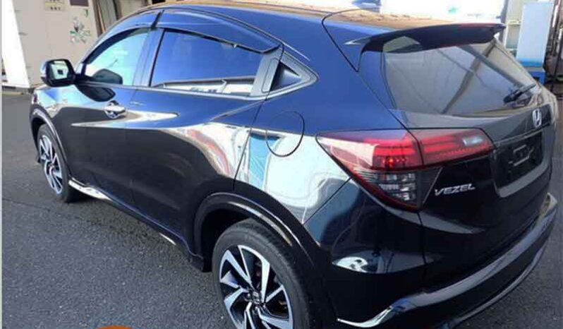 Honda Vezel Hybrid (RS) full