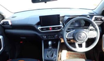 Toyota Raize. (Z) (990cc Turbo) full