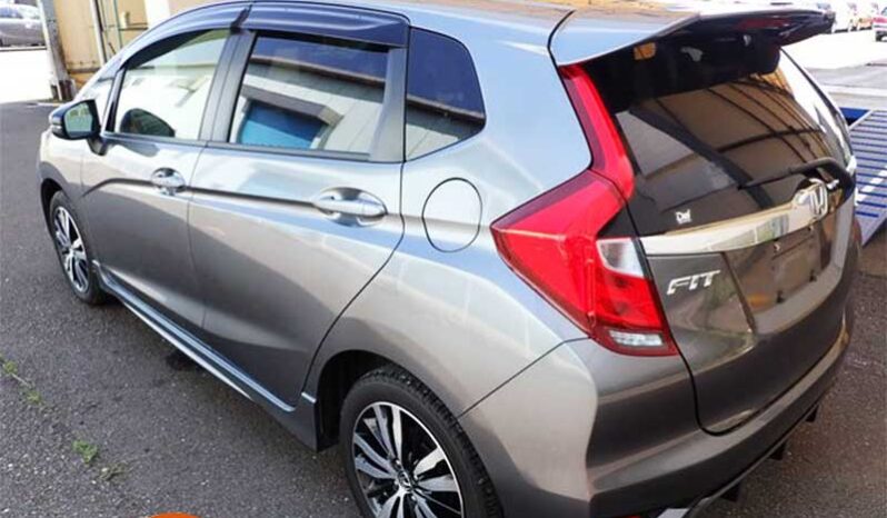 Honda Fit (Hybrid) S full
