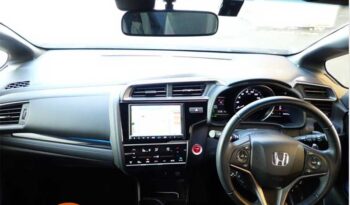 Honda Fit (Hybrid) S full