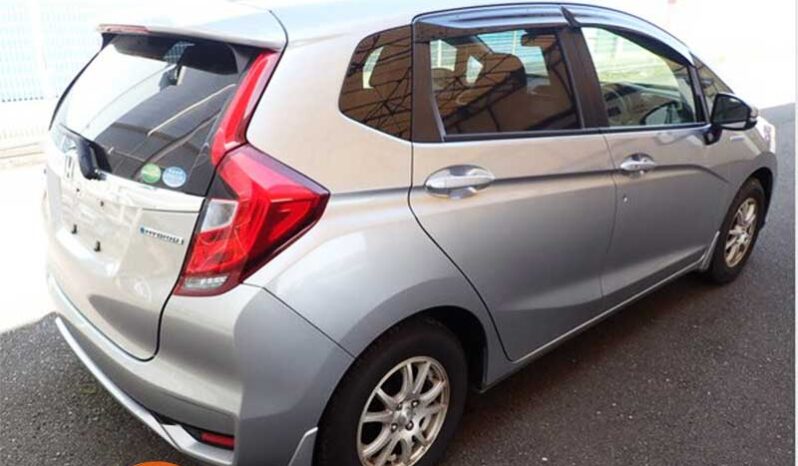 Honda Fit(Hybrid) L full