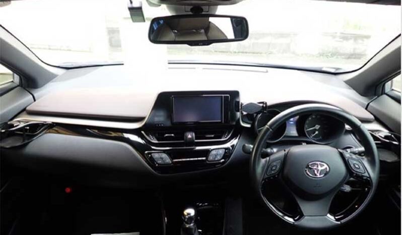 Toyota C-HR (G) Hybrid full