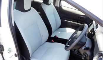 Toyota Aqua (L) full