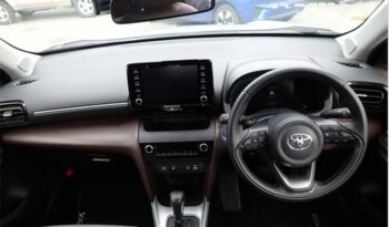 Toyota Yaris Cross (Hybrid). full
