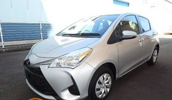 Toyota Vitz F (990cc)