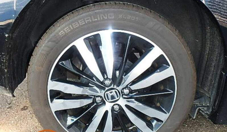 Honda Fit (Hybrid) S full