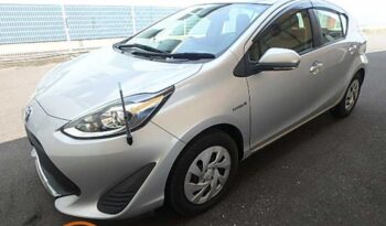 Toyota Aqua L