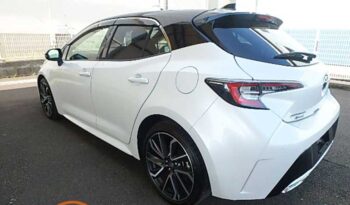 Toyota Corolla Sport (Hybrid) full