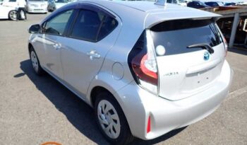 Toyota Aqua S (Silver) full