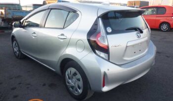 Toyota Aqua S full