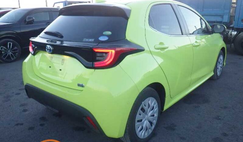 Toyota Yaris Z (Hybrid) full