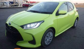 Toyota Yaris Z (Hybrid) full
