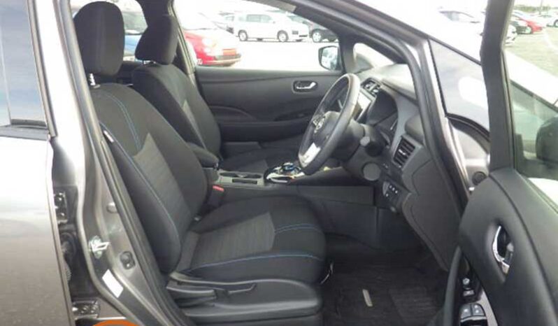 Nissan Leaf (X) full