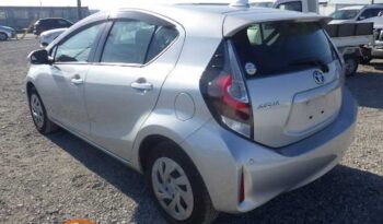 Toyota Aqua S full
