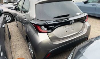 Toyota Yaris X (990cc) full