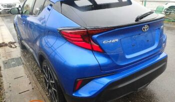 Toyota C-HR S-GR Sport (Hybrid) full