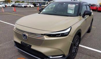 Honda Vezel (E-Play) full