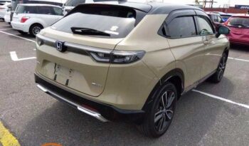 Honda Vezel (E-Play) full