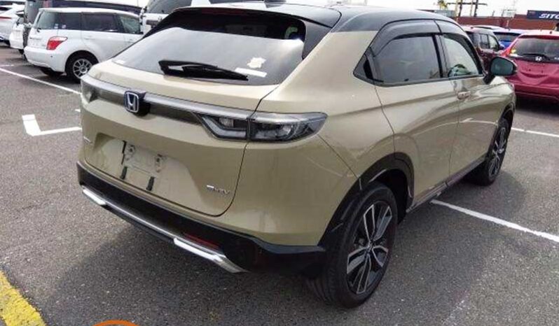 Honda Vezel (E-Play) full