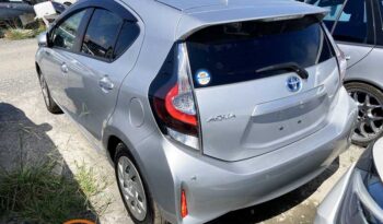 Toyota Aqua S full