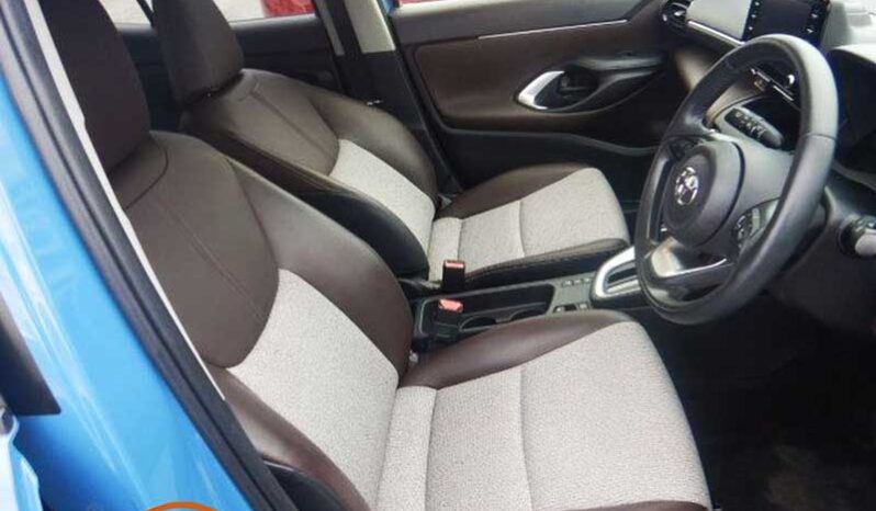 Toyota Yaris Cross Z (Hybrid). full